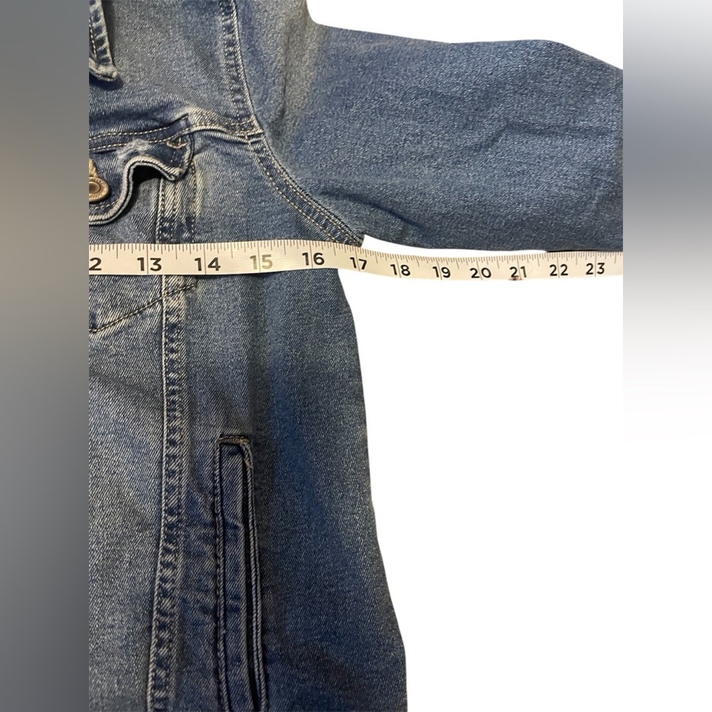 SO Blue Denim Button Front Distressed Jean Jacket Size Small Girl Juniors EUC - Picture 2 of 7